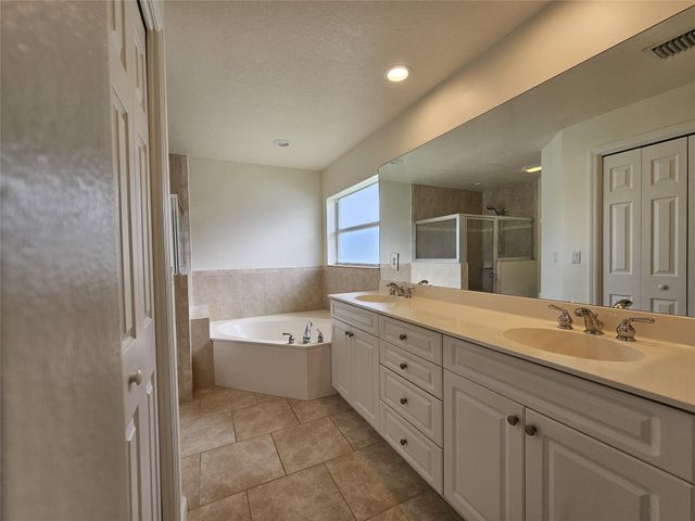 2282 SW Natema Rd, Port St Lucie, FL 34953