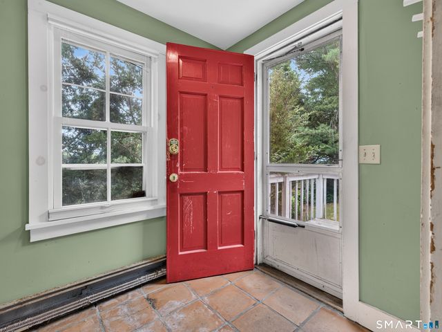 61 Prospect Hill Road, Groton, CT 06340