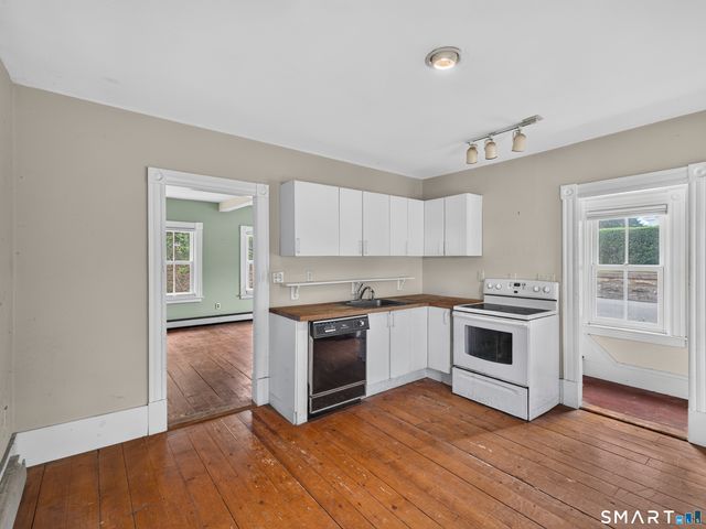 61 Prospect Hill Road, Groton, CT 06340