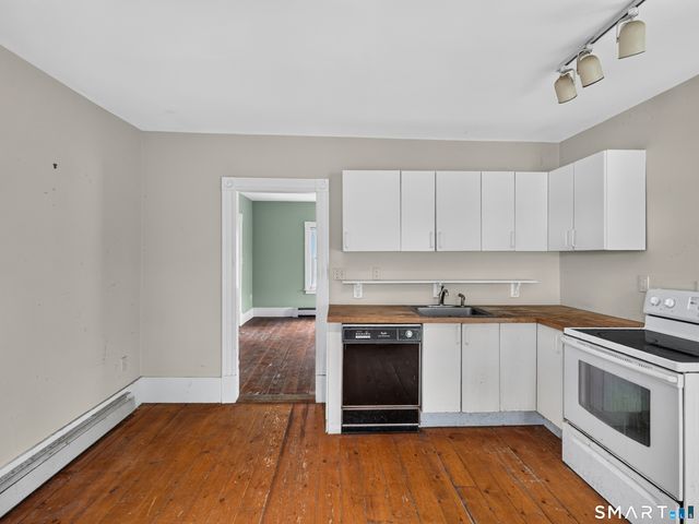 61 Prospect Hill Road, Groton, CT 06340