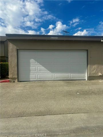 2910 Bradford Place, Santa Ana, CA 92707