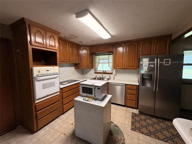 3010 S Indian Meridian Road, Choctaw, OK 73020