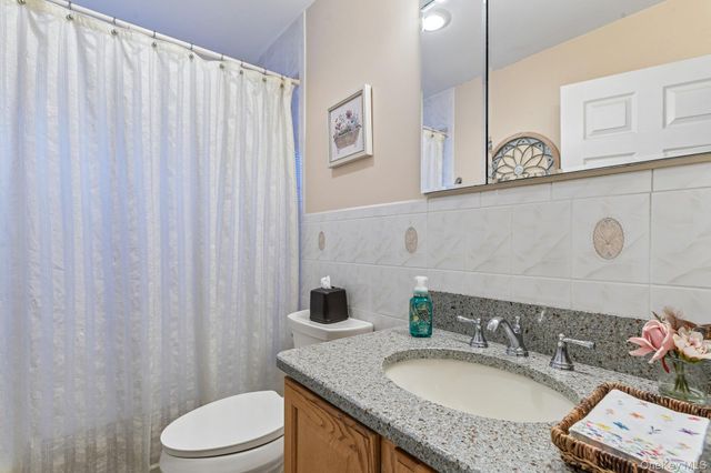 83 Coppersmith Road, Levittown, NY 11756