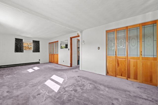 5 Anderson St, Peabody, MA 01960