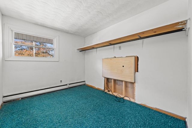 5 Anderson St, Peabody, MA 01960