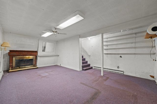 5 Anderson St, Peabody, MA 01960