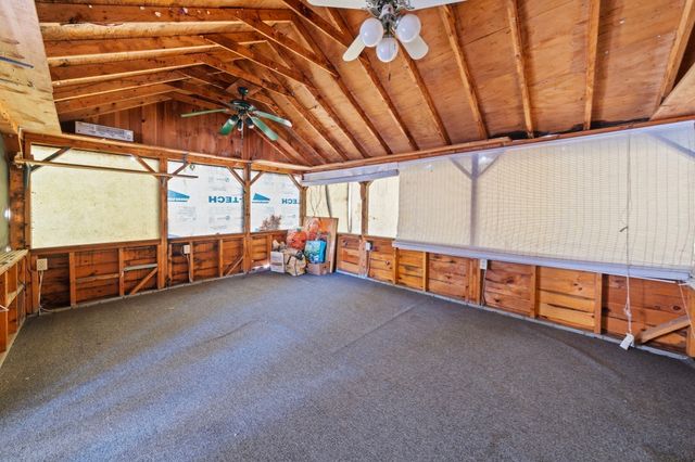 5 Anderson St, Peabody, MA 01960