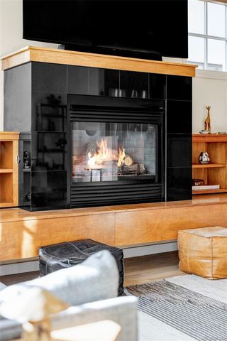 6 S Madison Street, Denver, CO 80209