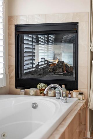 6 S Madison Street, Denver, CO 80209