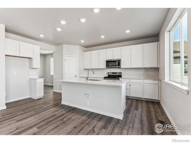 866 Mesic Lane, Windsor, CO 80550