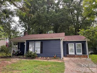 4509 Gaynelle Drive, Charlotte, NC 28215