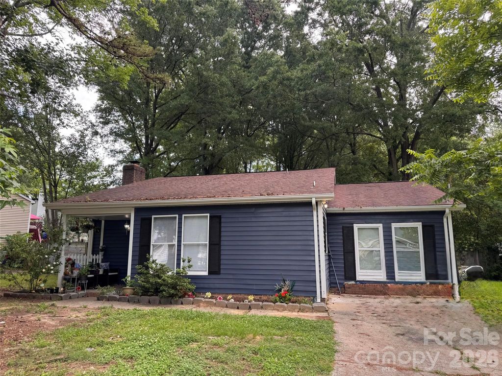 4509 Gaynelle Drive, Charlotte, NC 28215