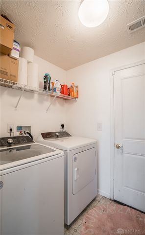512 Reading Road, Dayton, OH 45404