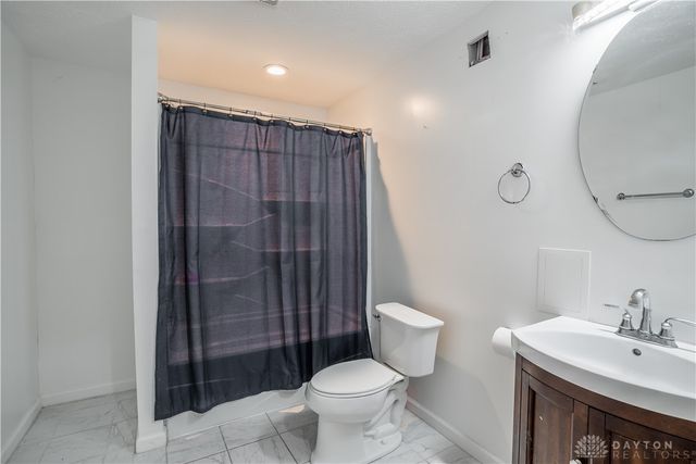 512 Reading Road, Dayton, OH 45404