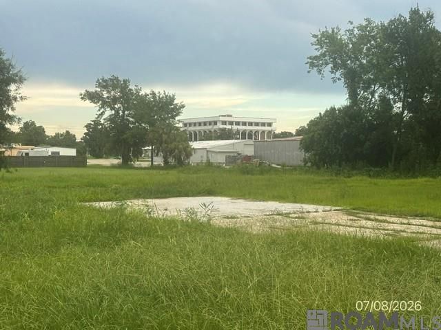 710 S Pleasant Ave, Gonzales, LA 70737