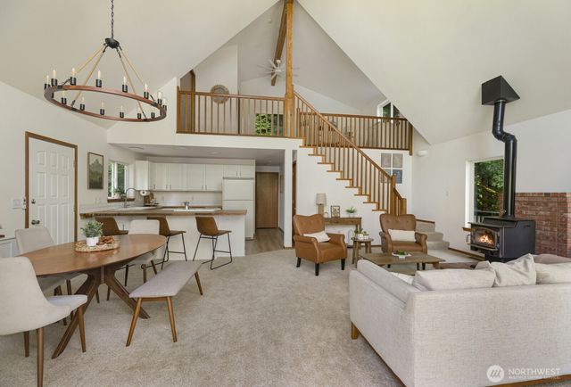 1620 W Cushman Ridge Road, Hoodsport, WA 98563