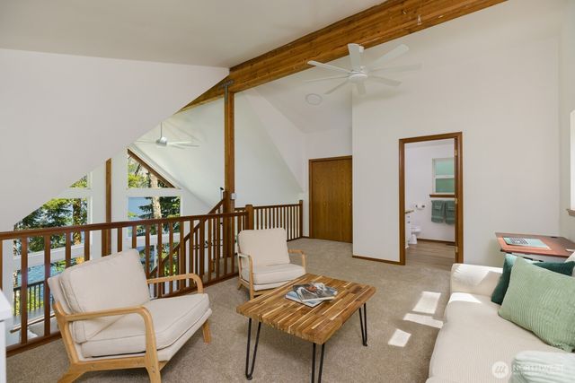 1620 W Cushman Ridge Road, Hoodsport, WA 98563