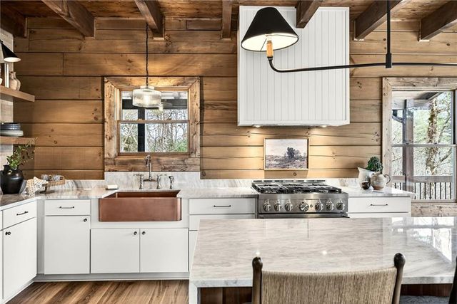 1312 Hicks Ford Road, Ellijay, GA 30540