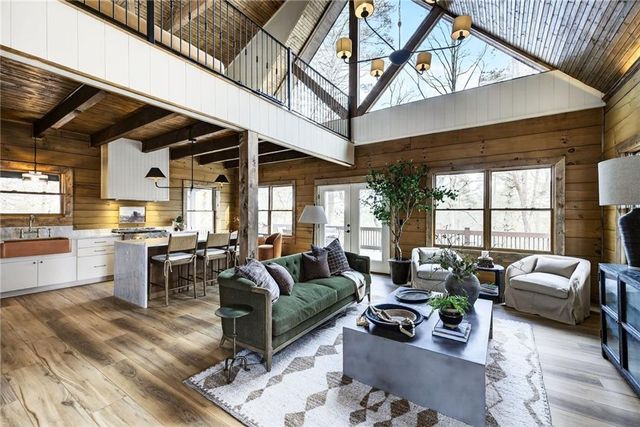 1312 Hicks Ford Road, Ellijay, GA 30540