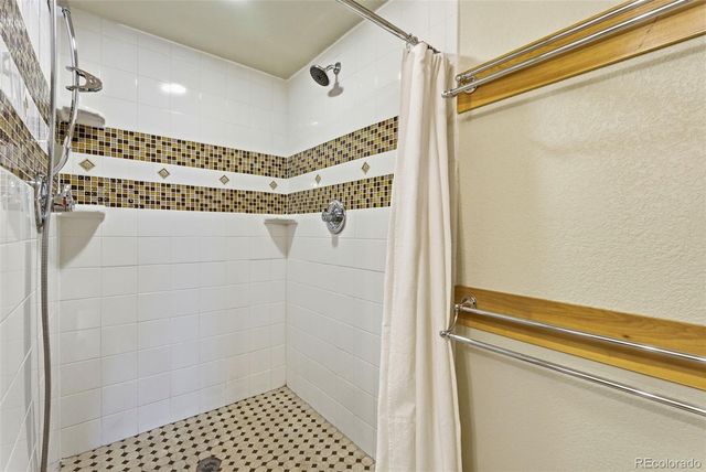 382 Largo Avenue, Palmer Lake, CO 80133