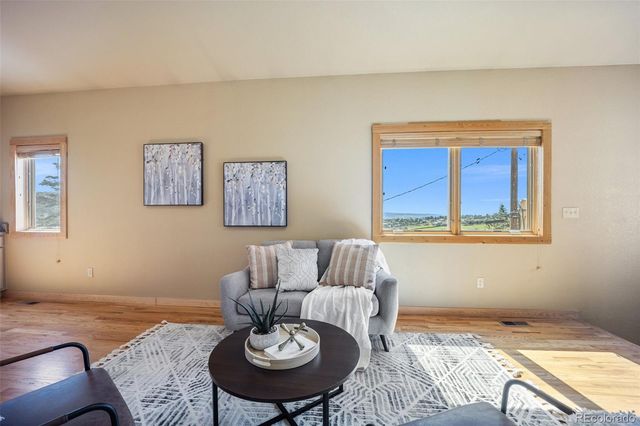 382 Largo Avenue, Palmer Lake, CO 80133