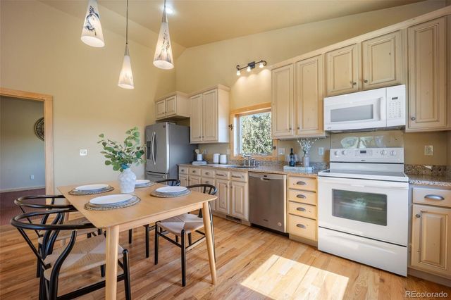 382 Largo Avenue, Palmer Lake, CO 80133