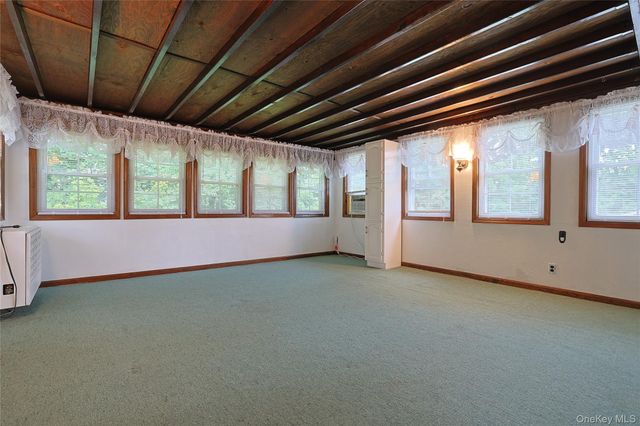 60 Gerardine Place, New City, NY 10956