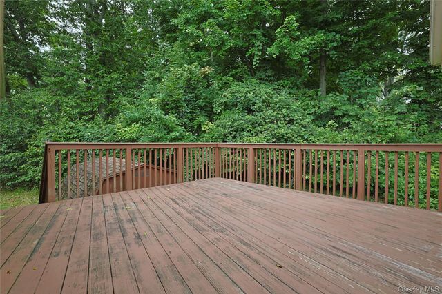 60 Gerardine Place, New City, NY 10956