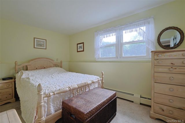 60 Gerardine Place, New City, NY 10956