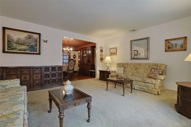 60 Gerardine Place, New City, NY 10956