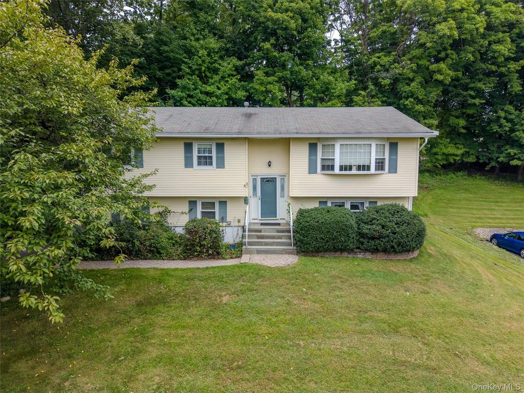 60 Gerardine Place, New City, NY 10956 — photo 2