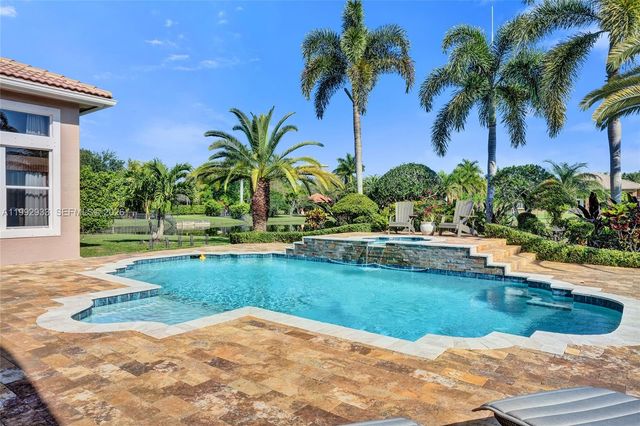 14957 SW 34th St, Davie, FL 33331