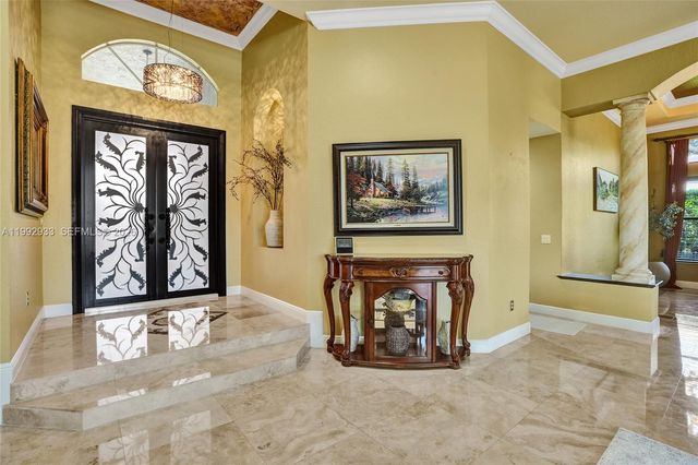 14957 SW 34th St, Davie, FL 33331