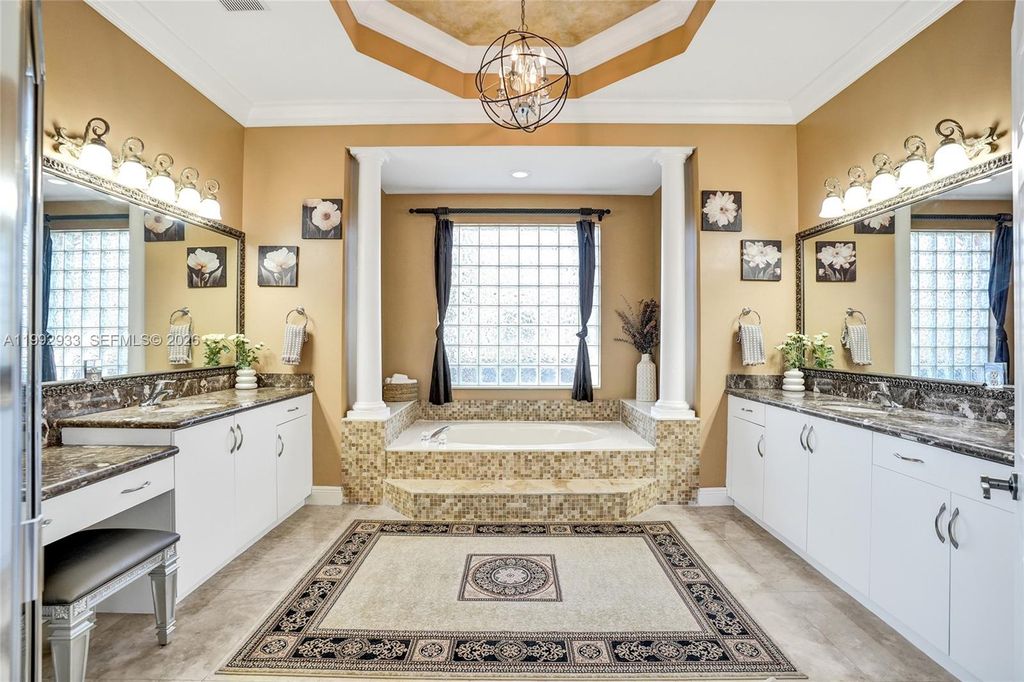 Image 42 of property listing at 14957 SW 34th St, Davie, FL 33331