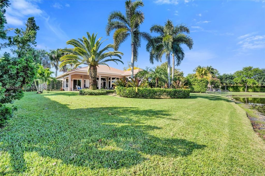 Image 67 of property listing at 14957 SW 34th St, Davie, FL 33331