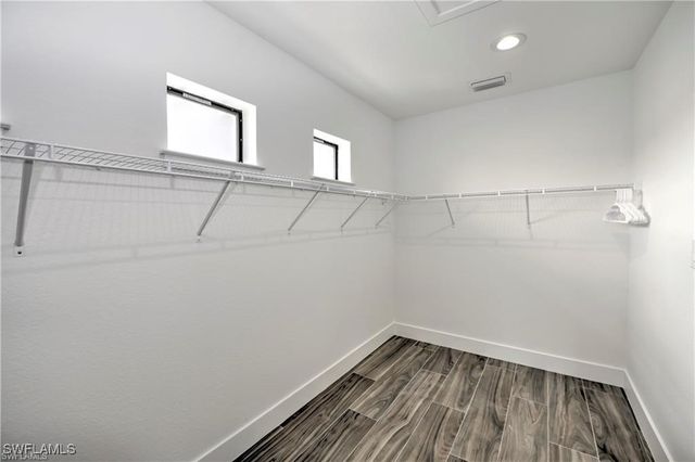 1137 SW 2nd ST, Cape Coral, FL 33991