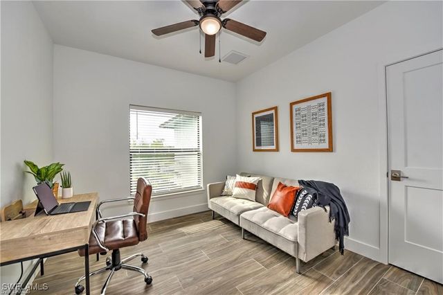 1137 SW 2nd ST, Cape Coral, FL 33991