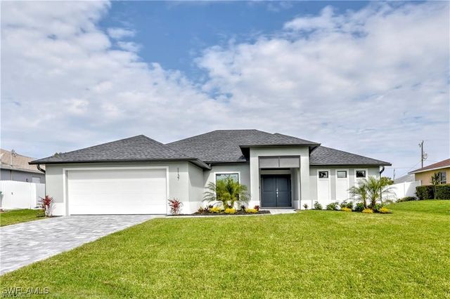 1137 SW 2nd ST, Cape Coral, FL 33991