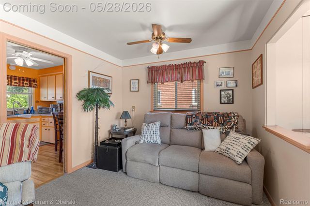 8245 N Hubbard Street, Westland, MI 48185