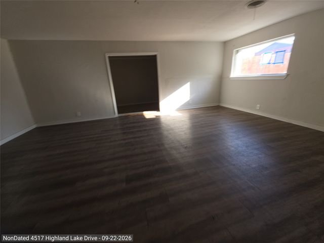 4517 Highland Lake Drive, Lake Worth, TX 76135