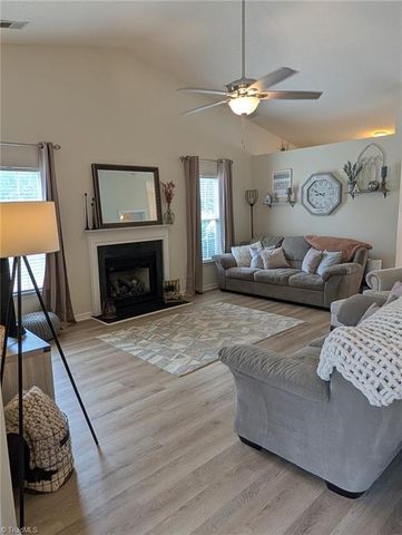 1008 Chesapeake Lane, Archdale, NC 27263