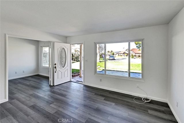 9210 TRAILHEAD, Jurupa Valley, CA 92509