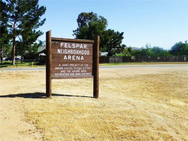 9210 TRAILHEAD, Jurupa Valley, CA 92509