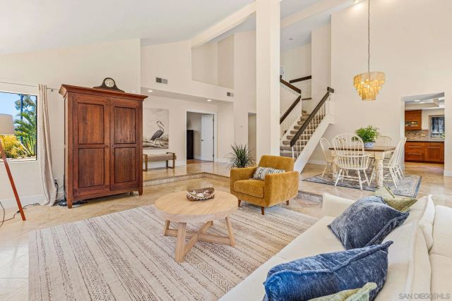 1141 Cerro Largo Dr, Solana Beach, CA 92075