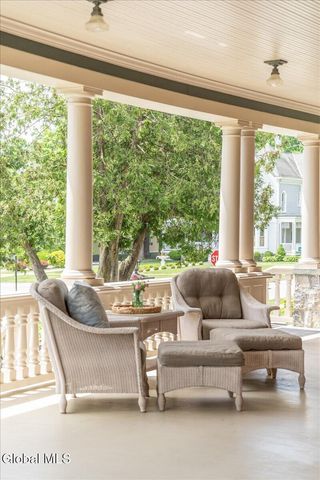 720 N Broadway, Saratoga Springs, NY 12866
