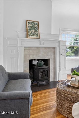 720 N Broadway, Saratoga Springs, NY 12866