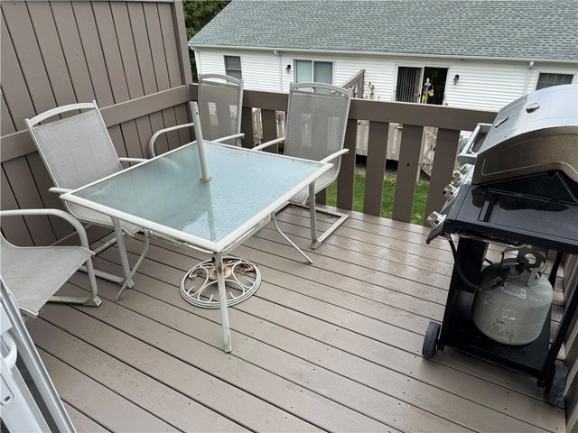 158 Scenery Lane, Johnston, RI 02919
