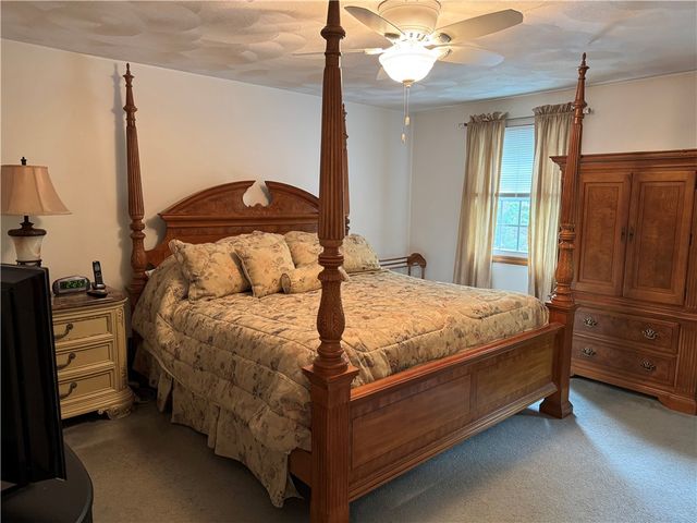 158 Scenery Lane, Johnston, RI 02919