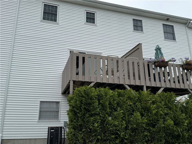 158 Scenery Lane, Johnston, RI 02919
