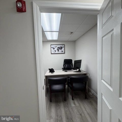 203 E PENNSYLVANIA BLVD, Feasterville Trevose, PA 19053